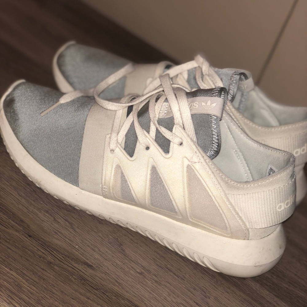 Adidas sneaker